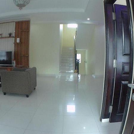 Villa Dira Bogor Exteriér fotografie